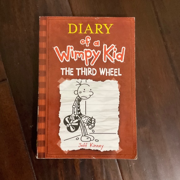 Diary of a Wimpy Kid The Third Wheel - Picture 1 of 4